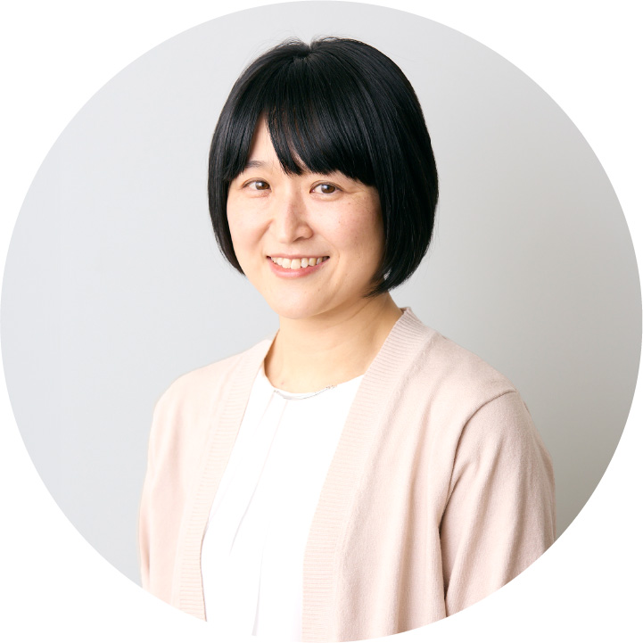 雁木 美衣                                                                        